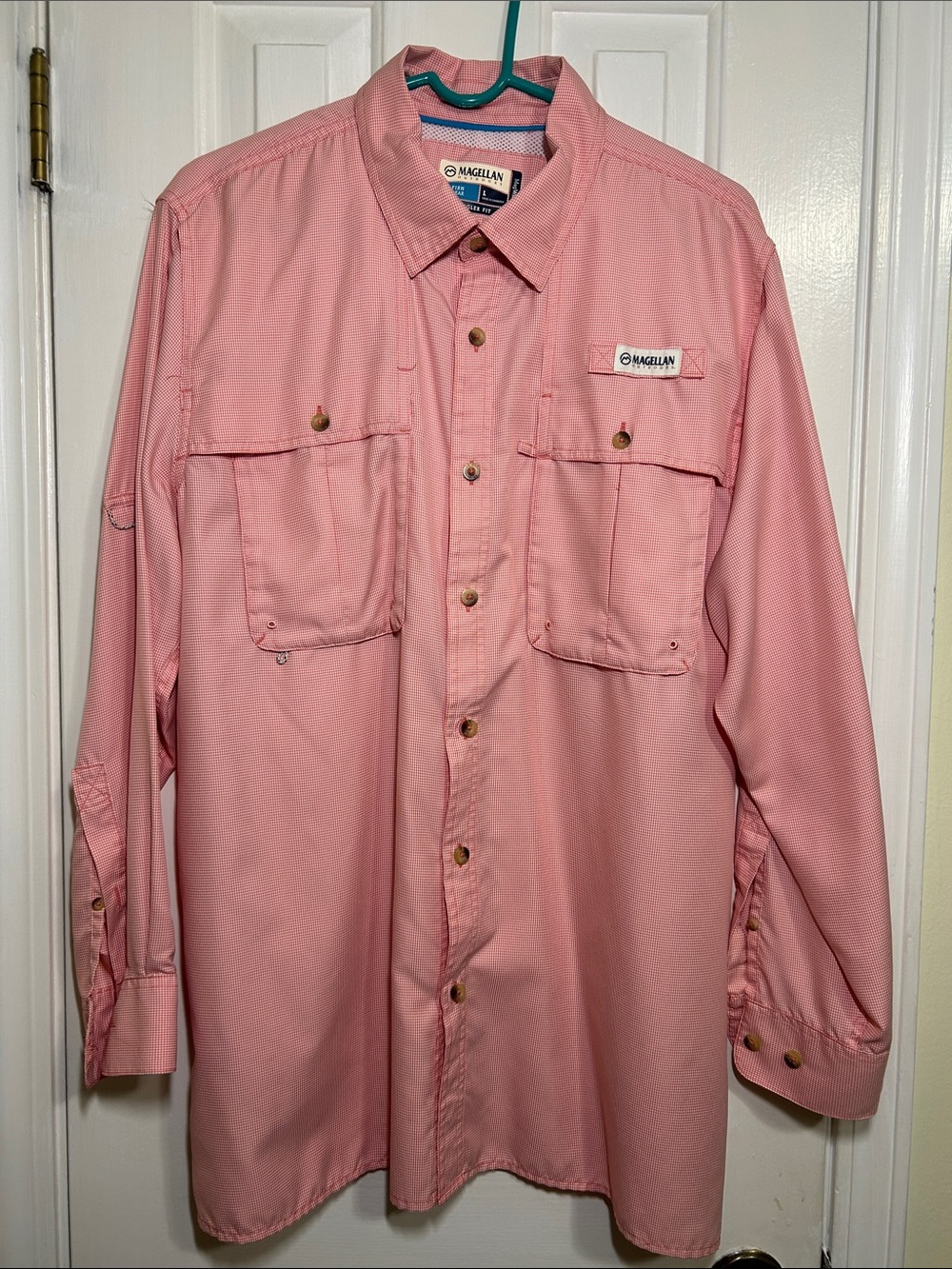 Magellan Outdoors Men's Long-Sleeve Button-Down Shirt Angler Fit, Large